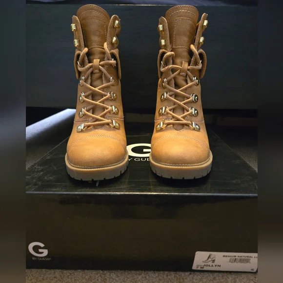 Guess Jollyn Lace-up Boots - Size 7 - Picture 2 of 5
